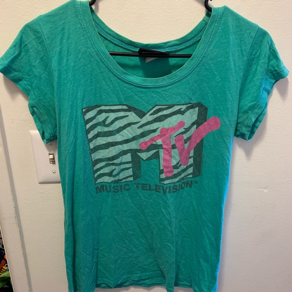 vintage MTV t-shirt